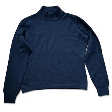 Very small 100% merino wool jumper