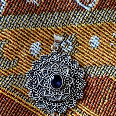 Anhänger aus 925er Silber und Amethyst