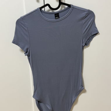 Grey Short-Sleeve Bodysuit