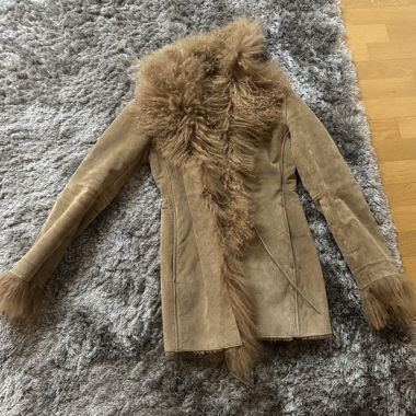 Long jacket with fur – RESERVED DO NOT BUY