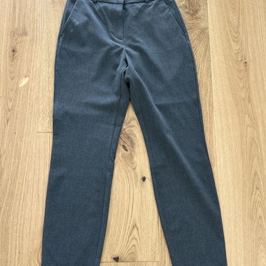Pantaloni di tessuto grigi 