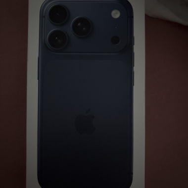 Blaues iPhone