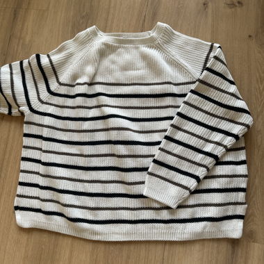 Pull en maille rayé
