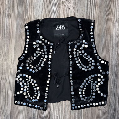 Zara Samt-Weste mit Nieten