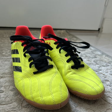 Chaussures de football salle
