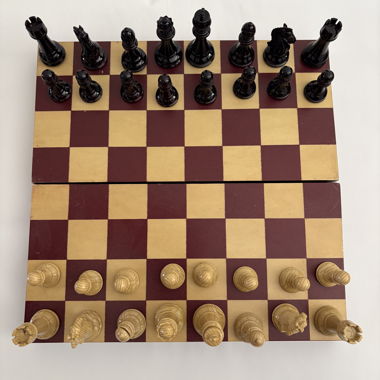 Set di scacchi in legno