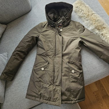 Woolrich parka - with removable fur