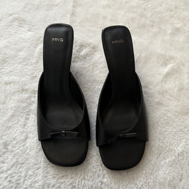 MNG schwarze Mules 41