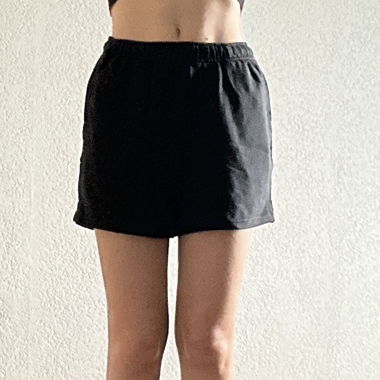 Short en tissu noir