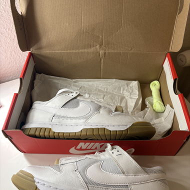 NIKE AIR DUNK JUMBO WHITES