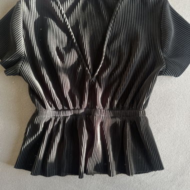 Undiz top