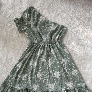 Oneshoulder Dress