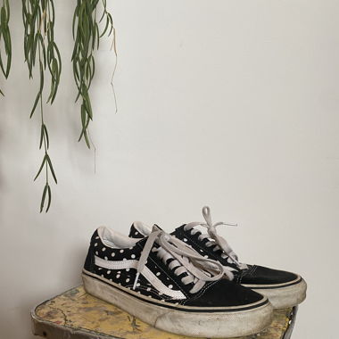 vans 8.5/39