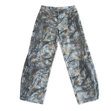 Pantaloni mimetici Bershka