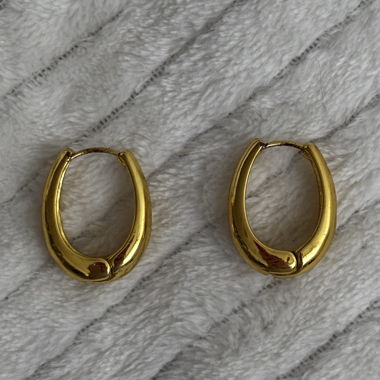 Boucles d’oreilles créoles en acier inoxydable à fini doré