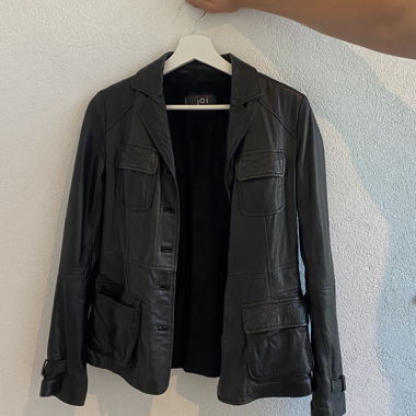 Veste en cuir noire