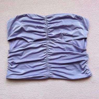 Top bandeau violet avec fronces