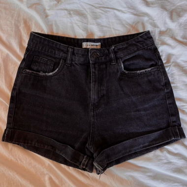 black jean shorts