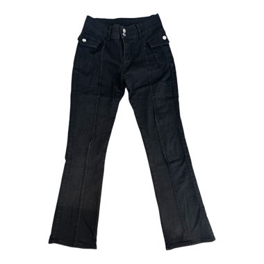 Pantaloni neri a vita bassa leggermente svasati
