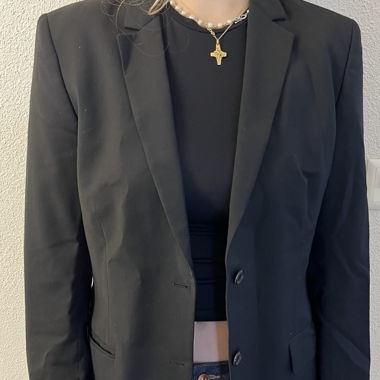 Schwarzer Blazer