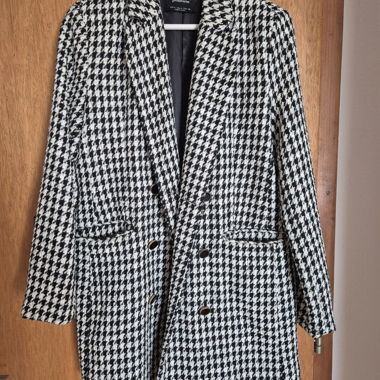 Houndstooth-pattern Coat