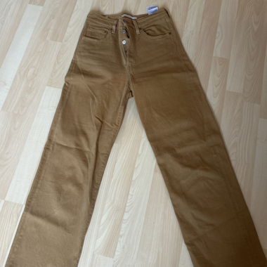 Levi Strauss Ribcage Straight 26