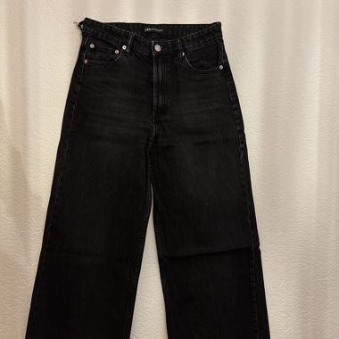 Jean droit, noir Zara