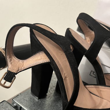 Talons noirs 