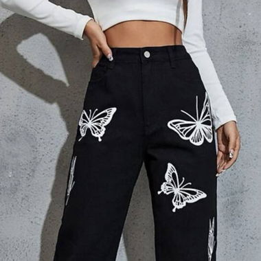 Schwarze Jeans Schmetterlinge