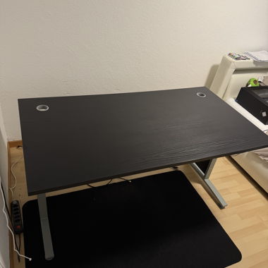Schreibtisch 155x80cm