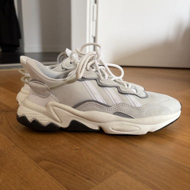 Sneaker Adidas Ozweego