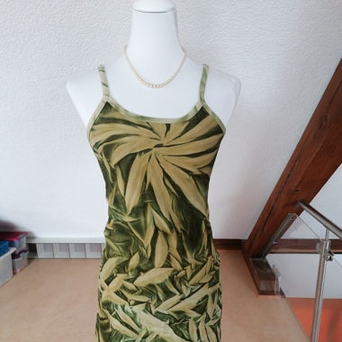 Sommerkleid Batik oliv, ca. Gr. S  Neu Boom Baba
