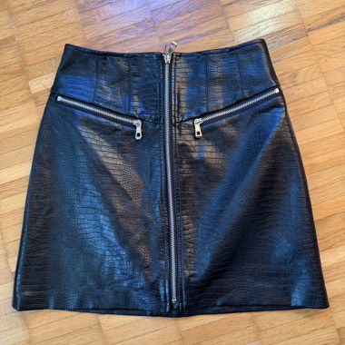 Black leather-look mini skirt