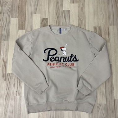 Peanuts Sweater