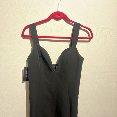  Kleines schwarzes Kleid