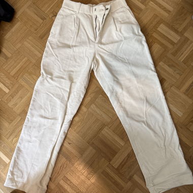 Super pantalone in velluto a coste UNIQLO