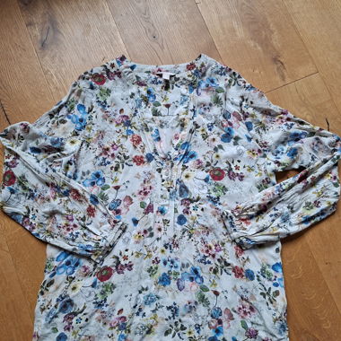 Blusa Esprit a fiori, taglia 38