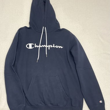 Champion navy hoodie M