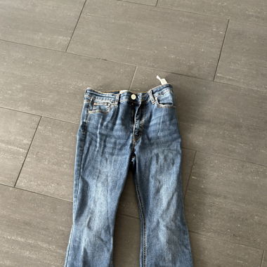 Jeans a zampa