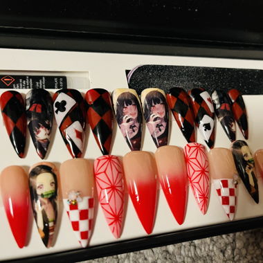 Custom Anime Press-On-Nägel