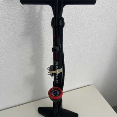 BTWIN 500 Foot Pump