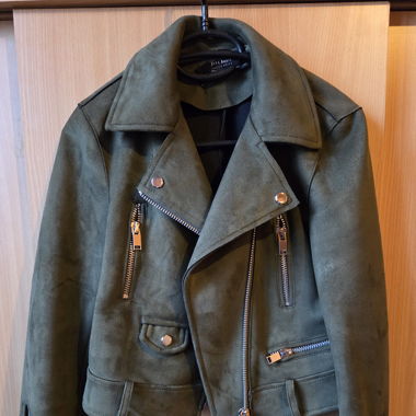 Zara Wildlederjacke khaki