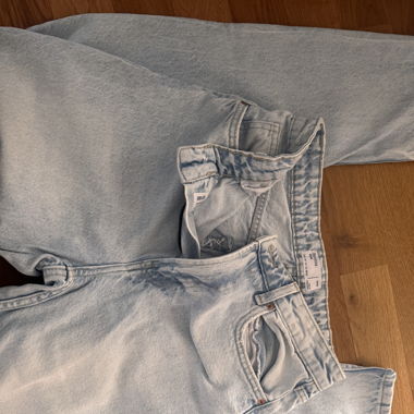 Mom jeans