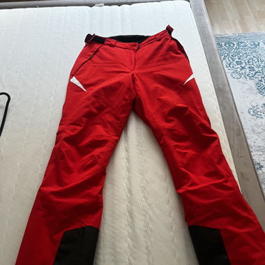 Skihose rot