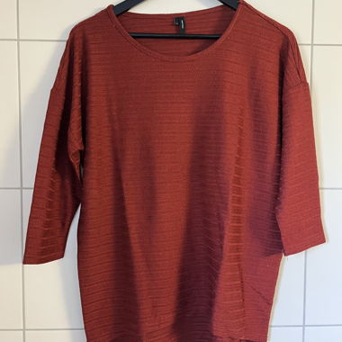 Top Vero Moda rosso con maniche 3/4