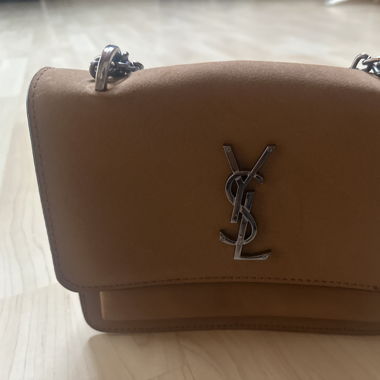 YvesSaintLaurent