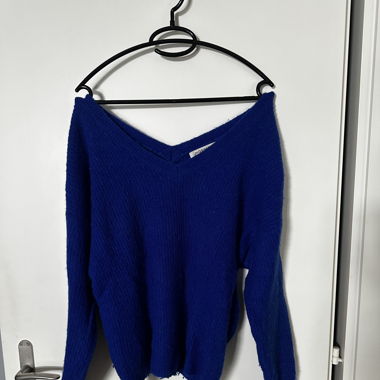 Pull col v 