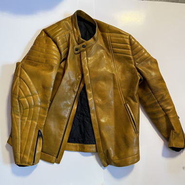 Veste en cuir biker jaune