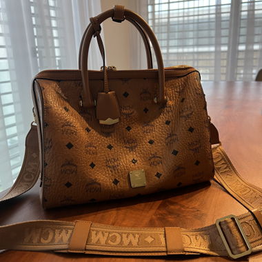 Borsa MCM