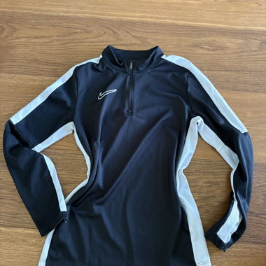 Long sleeve Nike Dry Fit